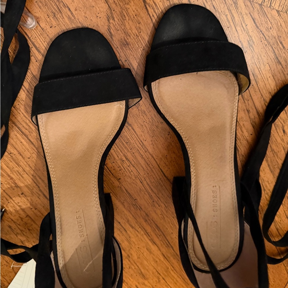 Elegant Black Women's Sandals